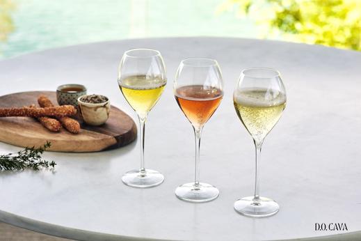 Cava, a spanyol tradicionális, palackos erjesztésű habzóbor
